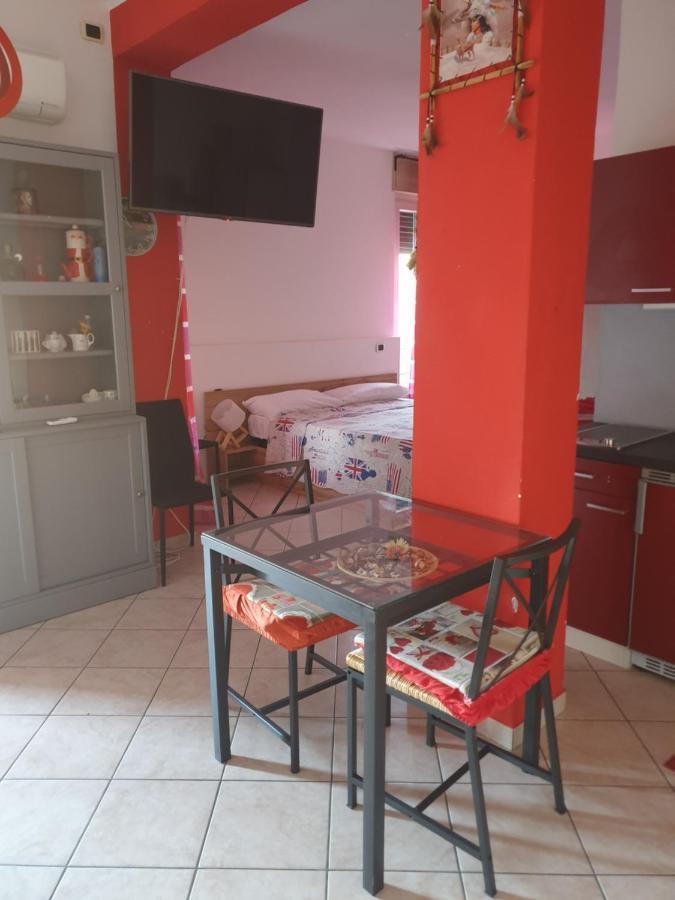 Ferienwohnung Romeo1 Gallarate Exterior foto